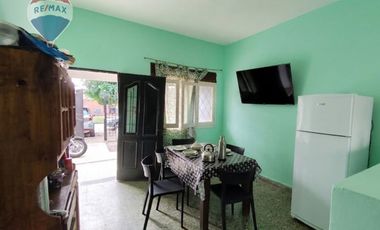 Venta CASA multifamiliar lote prop Billinghurst