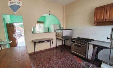 Venta CASA multifamiliar lote prop Billinghurst