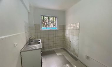 Casa en Arriendo en Almirante Blanco Encalada / Club Hípico