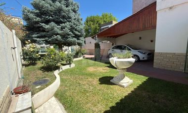 VENTA CASA 2 DOMITORIOS C/MONOAMBIENTE NEUQUÉN