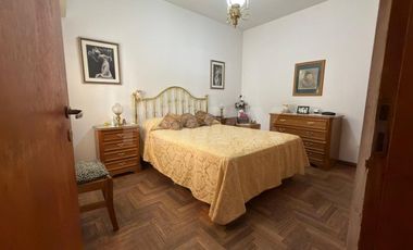 VENTA CASA 2 DOMITORIOS C/MONOAMBIENTE NEUQUÉN