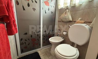 VENTA CASA 2 DOMITORIOS C/MONOAMBIENTE NEUQUÉN