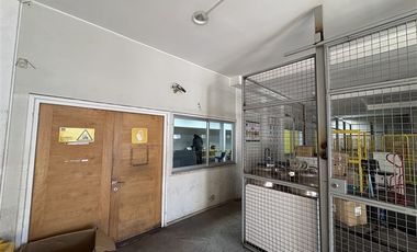 Local Comercial en Arriendo en Cercano a Municipalidad de Macul