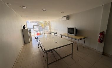 Local Comercial en Arriendo en Cercano a Municipalidad de Macul
