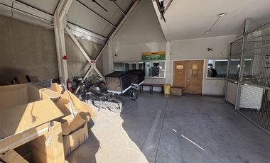 Local Comercial en Arriendo en Cercano a Municipalidad de Macul
