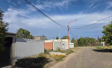 VENTA CASA EN CONSTRUCCIÓN, FERNANDEZ ORO