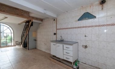 VENTA CASA SAN MARTÍN 8.66 por 34 metros