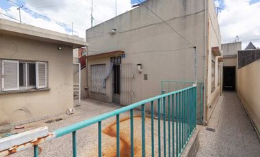 VENTA EN BLOCK 3 PH Y 2 LOCALES