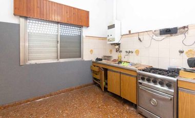 VENTA EN BLOCK 3 PH Y 2 LOCALES