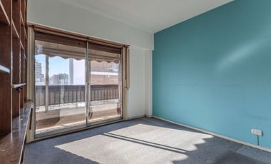 VENTA 4 AMBIENTES DEPENDENCIA EN AVELLANEDA