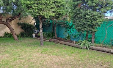 VENTA CASA 4 AMB C/PISCINA Y QUINCHO PASO DEL REY