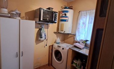 VENTA CASA 4 AMB C/PISCINA Y QUINCHO PASO DEL REY