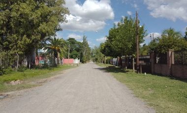VENTA CASA 4 AMB C/PISCINA Y QUINCHO PASO DEL REY