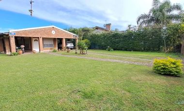VENTA CASA 4 AMB C/PISCINA Y QUINCHO PASO DEL REY