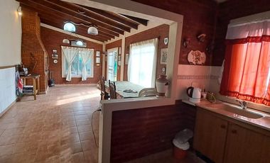 VENTA CASA 4 AMB C/PISCINA Y QUINCHO PASO DEL REY