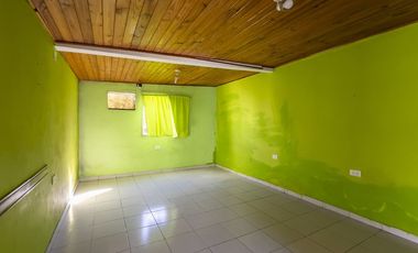 Venta/ Casa con 3 monoambientes - ideal inversión