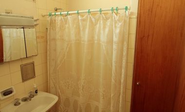 CASA EN VENTA DE 4 DORMITORIOS EN PH