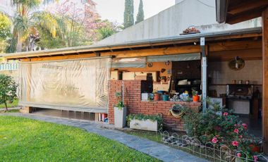 VENTA CHALET 5 AMB CON JARDIN SAN MARTIN CENTRO