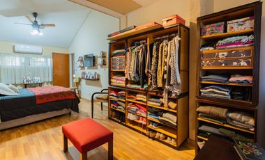 VENTA CHALET 5 AMB CON JARDIN SAN MARTIN CENTRO
