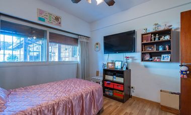 VENTA CHALET 5 AMB CON JARDIN SAN MARTIN CENTRO