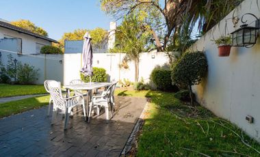 VENTA CHALET 5 AMB CON JARDIN SAN MARTIN CENTRO