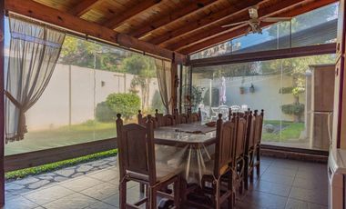 VENTA CHALET 5 AMB CON JARDIN SAN MARTIN CENTRO
