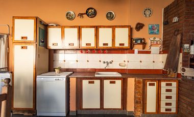 VENTA CHALET 5 AMB CON JARDIN SAN MARTIN CENTRO
