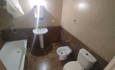 Venta Casa Calle 87 y 32-Gran ubicación-Necochea