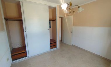 Venta Casa Calle 87 y 32-Gran ubicación-Necochea