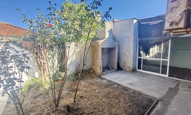 Venta Casa Calle 87 y 32-Gran ubicación-Necochea