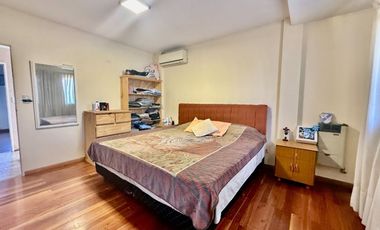 CASA VENTA 5 AMB BURZACO