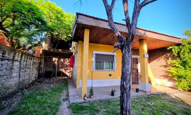 Casa en Venta Centro de Luis Guillón Apto Credito