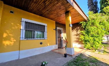 Casa en Venta Centro de Luis Guillón Apto Credito