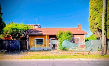 Casa en Venta Centro de Luis Guillón Apto Credito