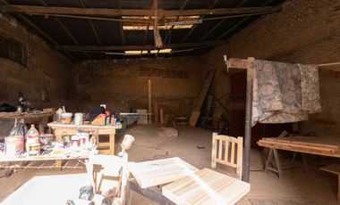 Galpón en Venta con Vivienda · San Fernando