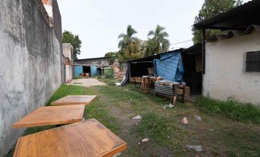 Galpón en Venta con Vivienda · San Fernando