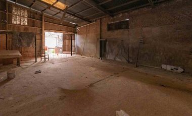 Galpón en Venta con Vivienda · San Fernando