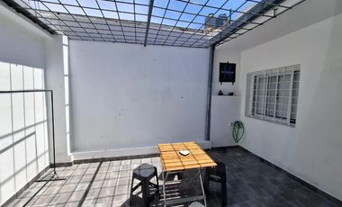 Dpto en Venta - Calle Moyano - Quinta Seccion