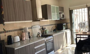 VENTA DE EXCELENTE DUPLEX BARRIO VIEJO TONEL 2