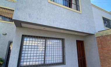 VENTA DE EXCELENTE DUPLEX BARRIO VIEJO TONEL 2