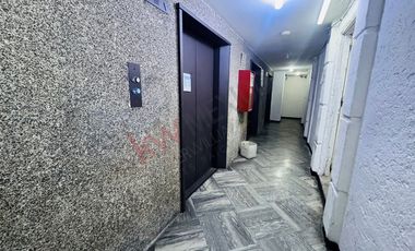 se vende propiedad de uso mixto (bodega y oficinas) ubicada sobre calle Fray Servando Teresa de Mier, en la Colonia Centro