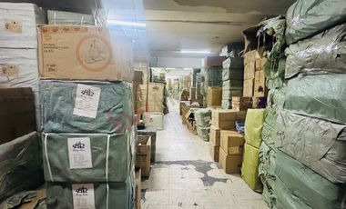 se vende propiedad de uso mixto (bodega y oficinas) ubicada sobre calle Fray Servando Teresa de Mier, en la Colonia Centro