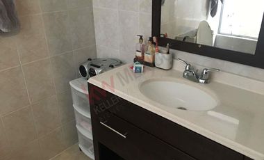 Venta de Casa en calle Matamoros en  Matehuala S.L.P., a unos pasos de Mercado Soriana.