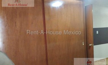 Casa en Renta en Agricola Pantitlan 26-3284.