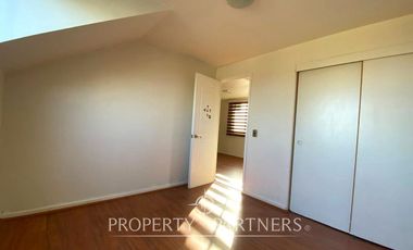 ¡OPORTUNIDAD! Arriendo en condominio Alto Macul. 3D 2B 2E Piscina.