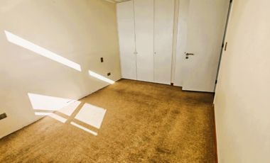 ARRIENDO DE DEPARTAMENTO – COMODIDAD Y EXCELENTE ENTORNO