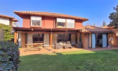 Hermosa casa en condominio, Inmejorable Ubicación!