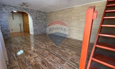 ¡Casa de 3D recientemente remodelada!