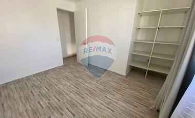 ¡Casa de 3D recientemente remodelada!
