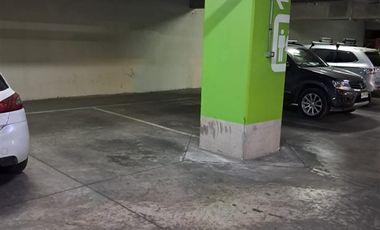 Estacionamiento en Arriendo en metro ñuñoa